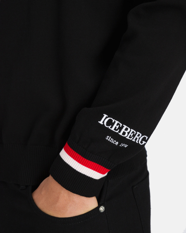 Pullover da uomo nero con bufalo bianco e rosso - Iceberg - Official Website