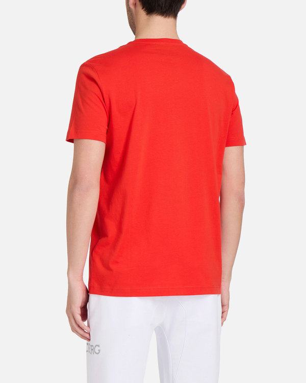 T-shirt da uomo rossa con grafica Mickey Mouse a tecnica mista - Iceberg - Official Website