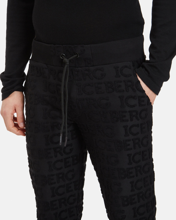 Pantaloni sportivi uomo neri con pattern jacquard 3D all over - Iceberg - Official Website