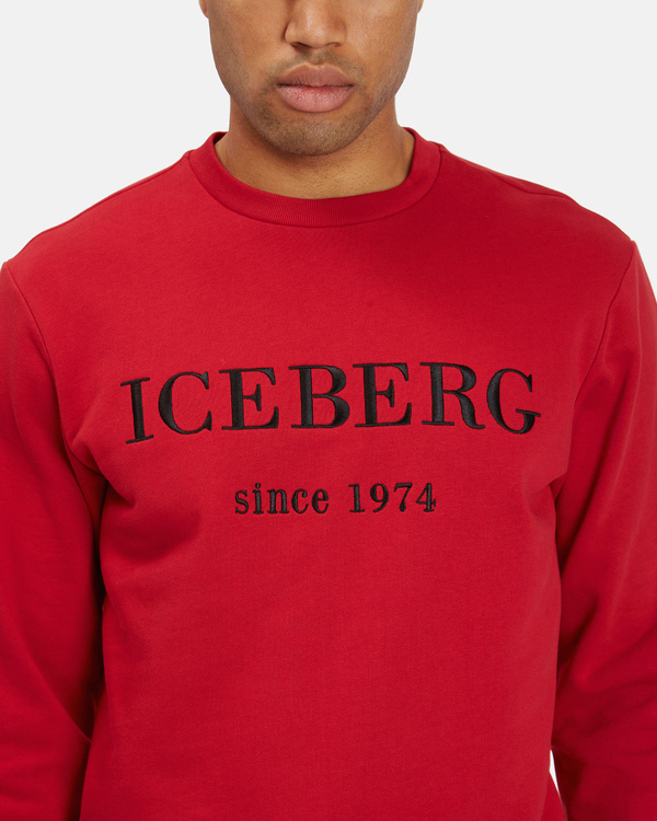 Men's crew neck bordeaux cotton sweatshirt with contrasting logo - Iceberg - Official Website