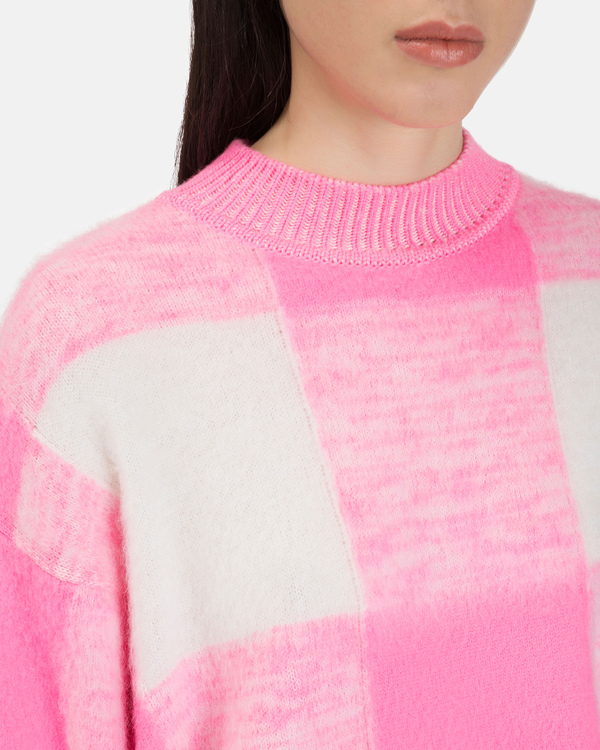 Women's pink checkered crop sweater - Iceberg - Official Website