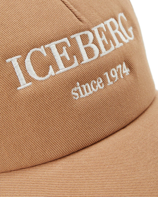 Women's camel baseball cap with contrasting logo - Iceberg - Official Website