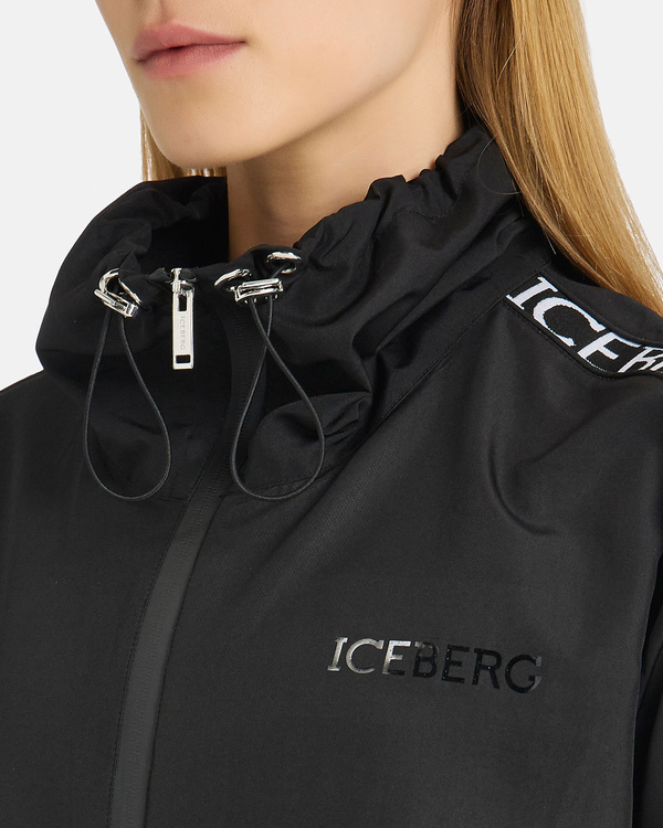 Black Active windproof jacket - Iceberg - Official Website