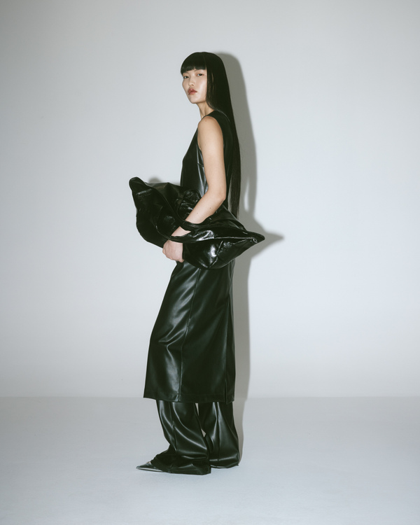 Look woman 21 HP FW24 - Iceberg - Official Website