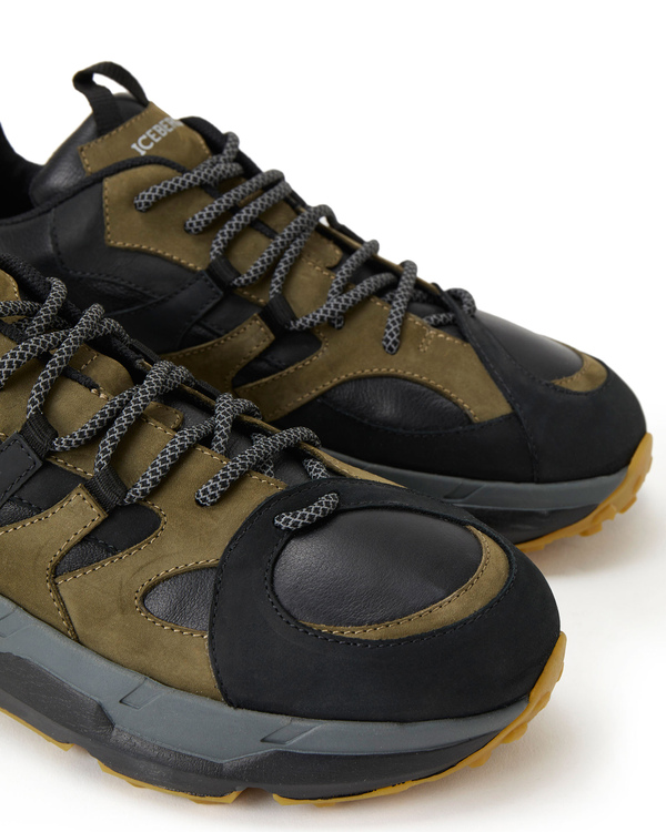 Men's multicoloured trainers in black / khaki with contrasting logo - Iceberg - Official Website