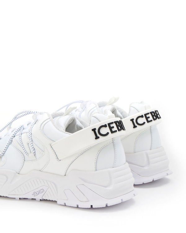 White leather sneakers with a toggle fastening, lace-up front and ridged rubber soles - Iceberg - Official Website