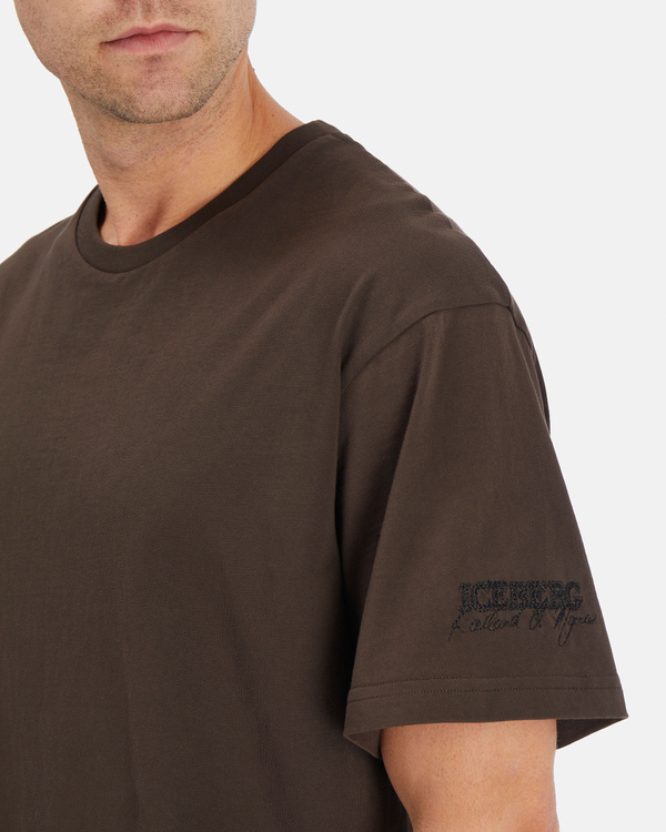 T-shirt boxy uomo marrone KAILAND O. MORRIS con ricamo - Iceberg - Official Website