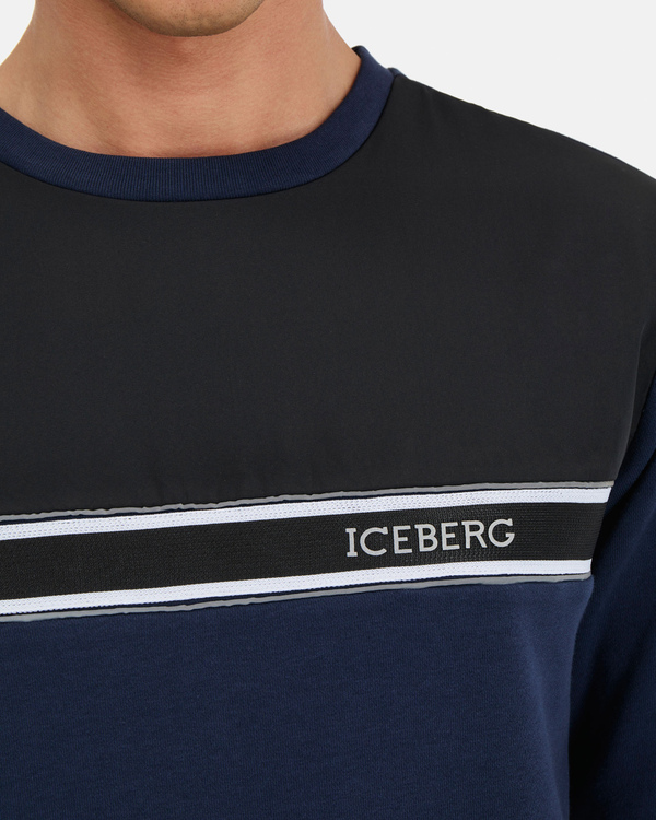 Men's extreme fit blue melange crew neck sweatshirt with 3D effect logo band and reflex trim - Iceberg - Official Website