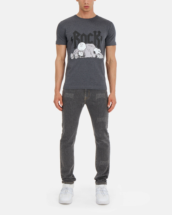 T-shirt uomo in cotone effetto vintage, con stampa "Iceberg Rocks Peanuts" e maxi logo Iceberg Rock - Iceberg - Official Website