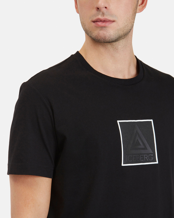 Men's black regular fit T-Shirt with embossed Iceberg Symbol - Iceberg - Official Website