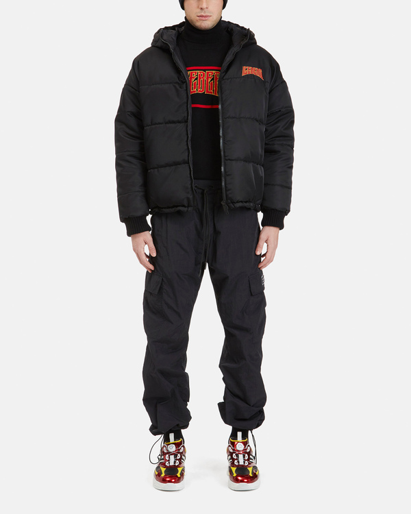 Giubbotto uomo nero in nylon imbottito con cappuccio e doppio logo ricamato Iceberg Rock 3D - Iceberg - Official Website