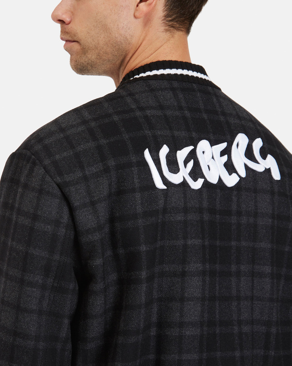 Bomber uomo in lana con pattern a quadri neri e grigi e logo ricamato 3D sul retro - Iceberg - Official Website
