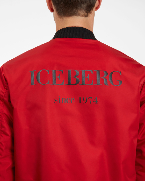 Bomber uomo bordeaux in nylon tecnico con dettagli in maglia e doppio logo heritage - Iceberg - Official Website