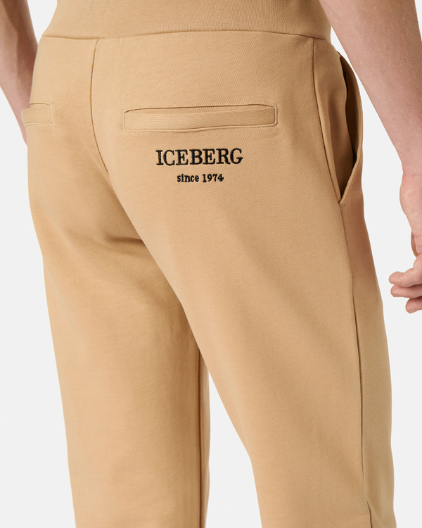 Joggers beige logo heritage - Iceberg - Official Website