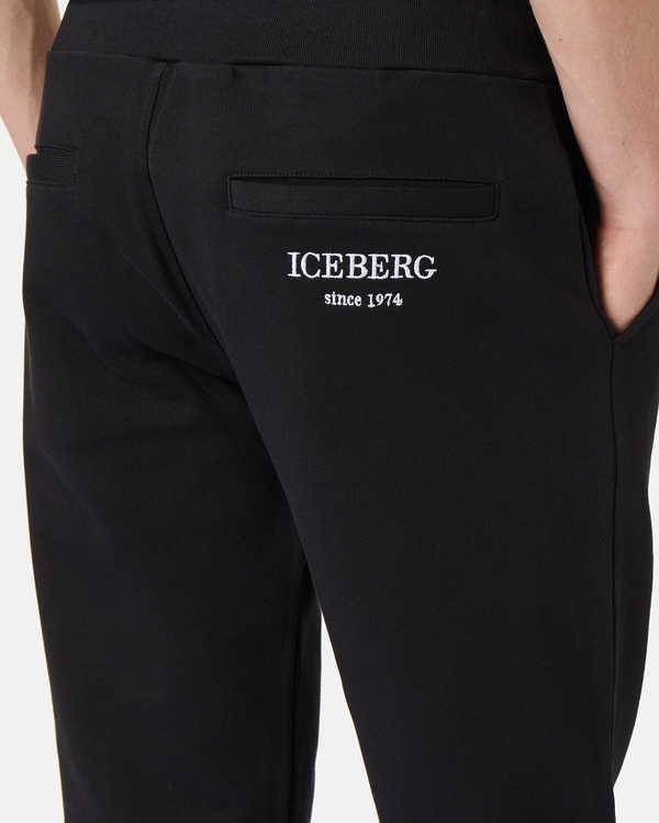 Joggers with heritage logo - Iceberg - Official Website