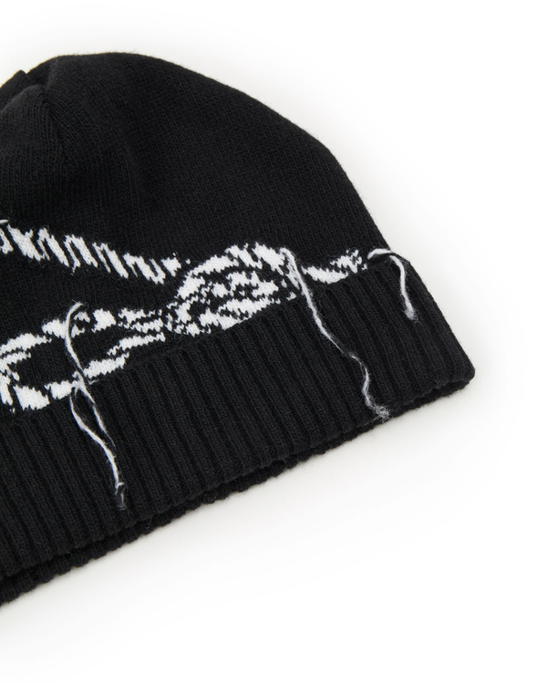 Black hat with ropes design - Iceberg - Official Website