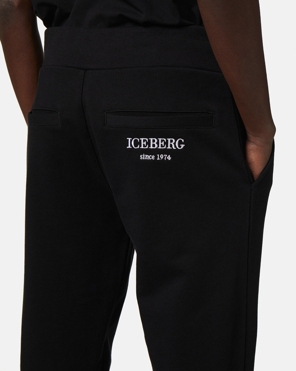 Heritage logo joggers in black - Iceberg - Official Website