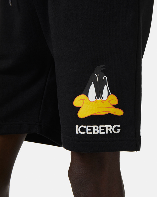 Daffy Duck logo shorts in black - Iceberg - Official Website