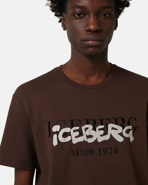 Heritage logo print t-shirt in brown - Iceberg - Official Website