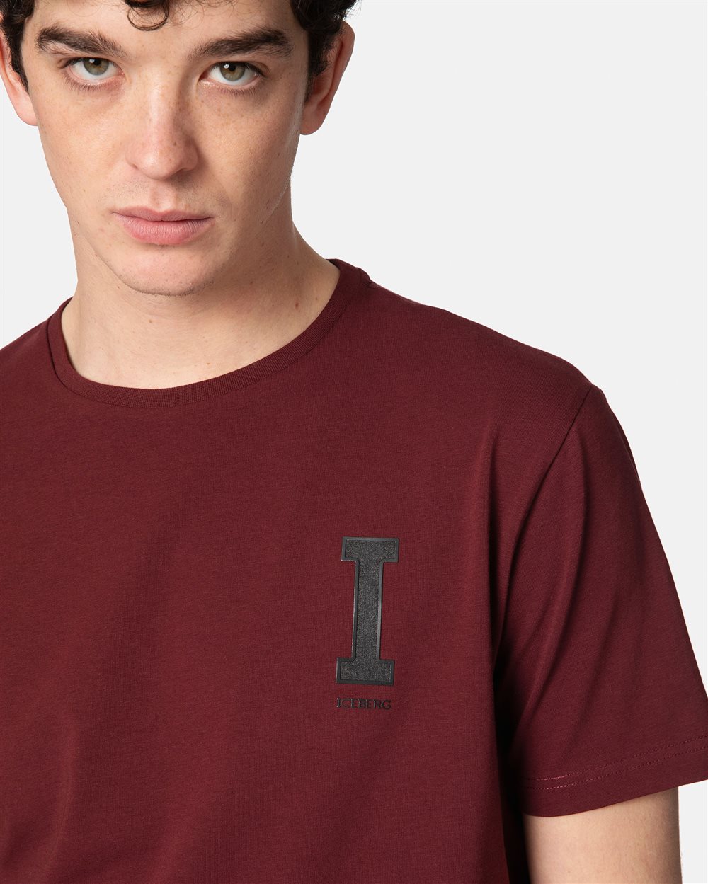 Bordeaux T-shirt with studded logo - Iceberg - Official Website