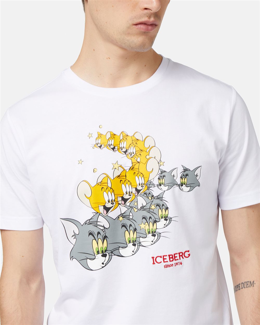 White T-shirt with cartoon graphics - Iceberg - Official Website