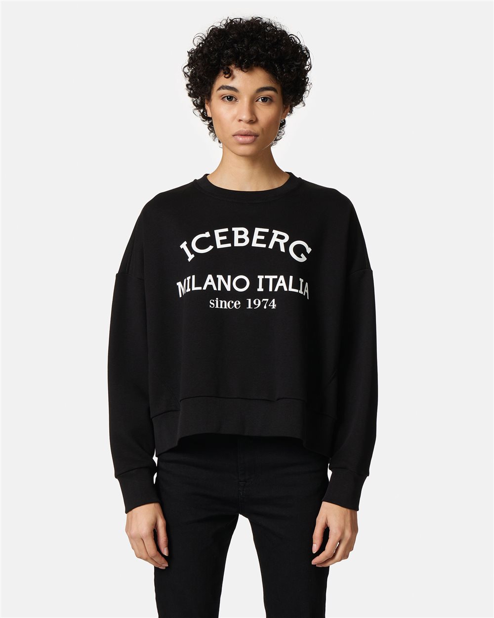 Felpa nera con logo istituzionale - Iceberg - Official Website