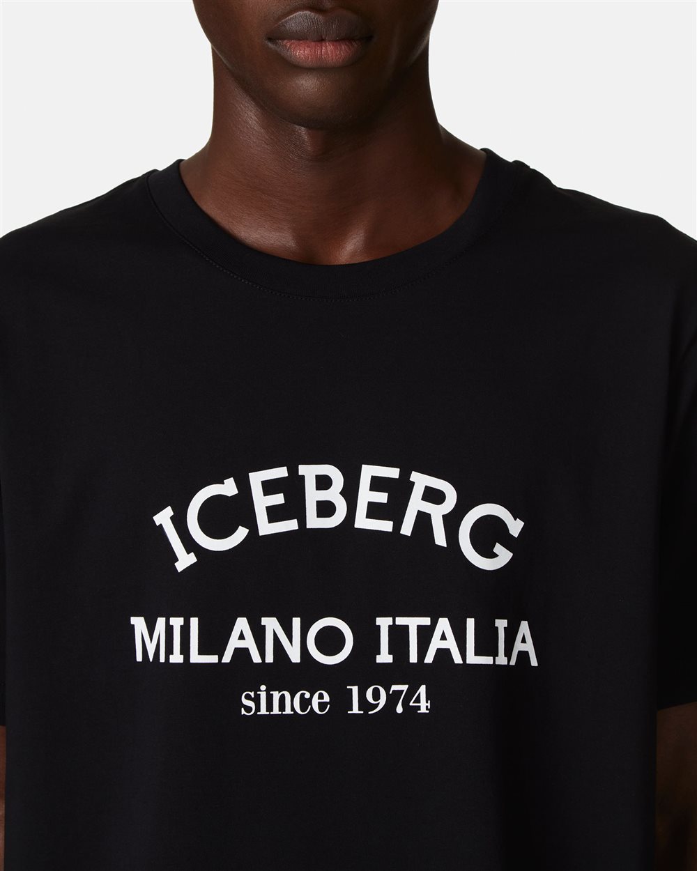 T-shirt institutional logo - Iceberg - Official Website