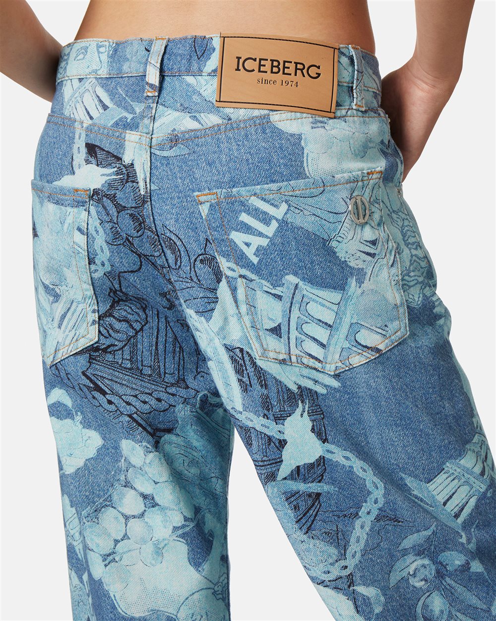 Jeans 5 tasche con stampa Roma - Iceberg - Official Website