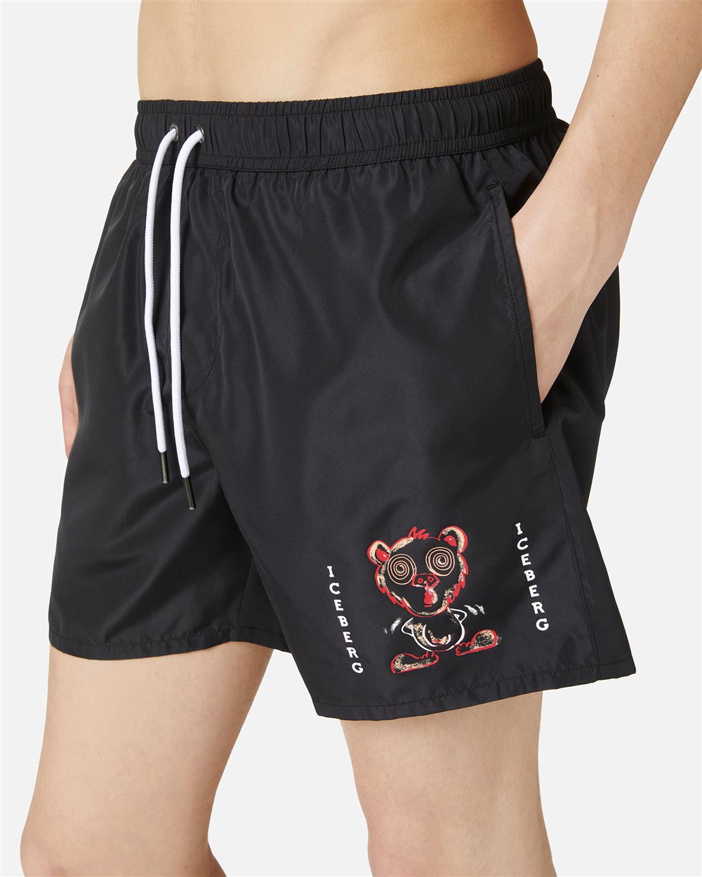 Badehose in Schwarz mit Prints und Tunnelzug - Iceberg - Official Website