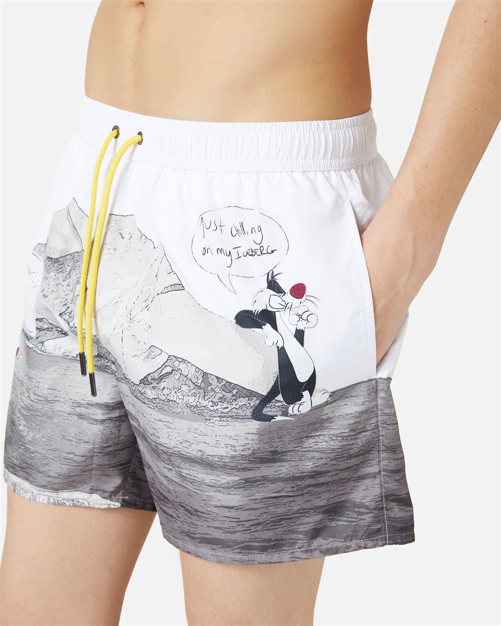 Patterned Swim Shorts with White Background and Yellow Drawstring - Iceberg - Official Website
