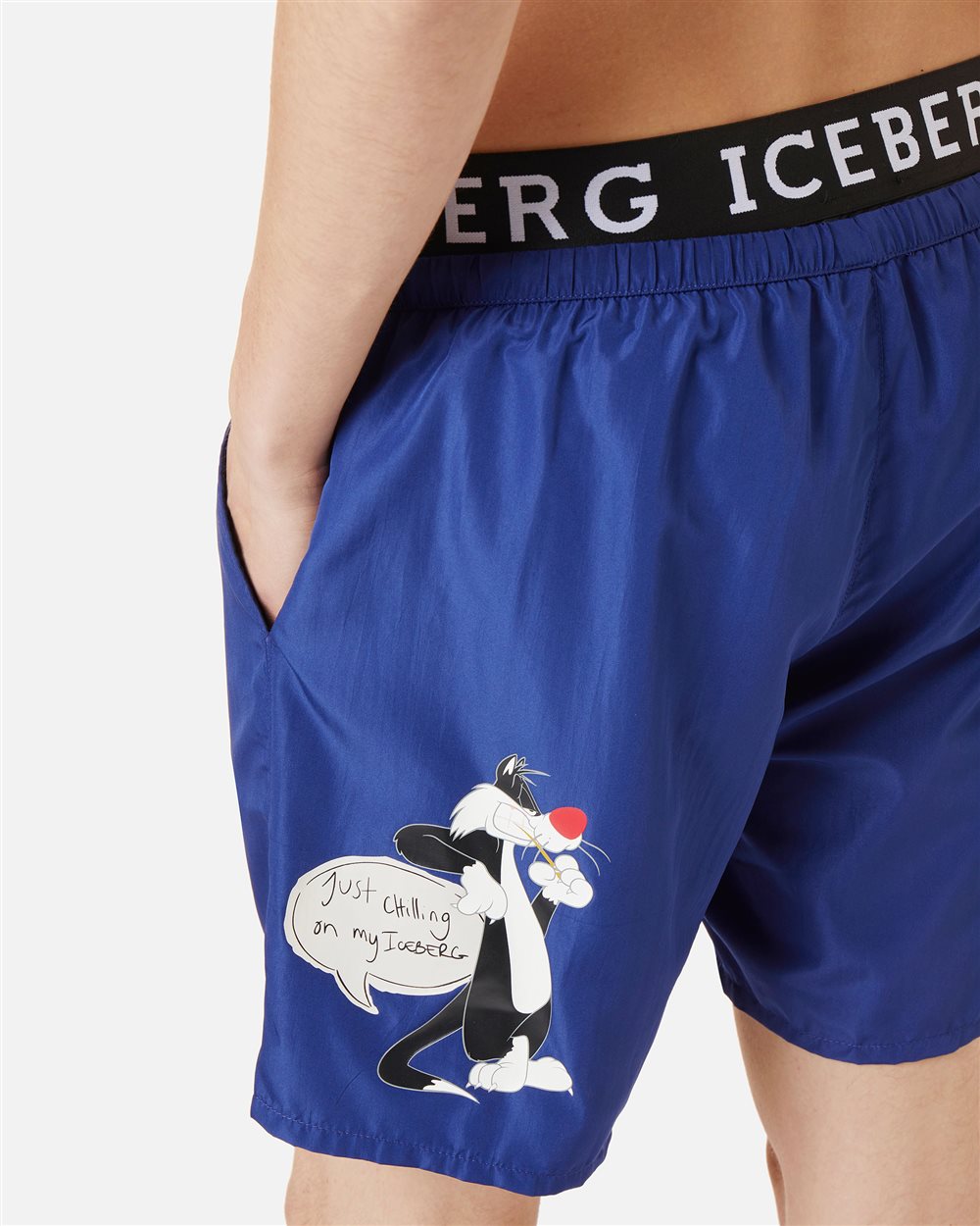 Navy blue swim trunks with contrasting elastic band, Iceberg logo and Looney Tunes print - Iceberg - Official Website