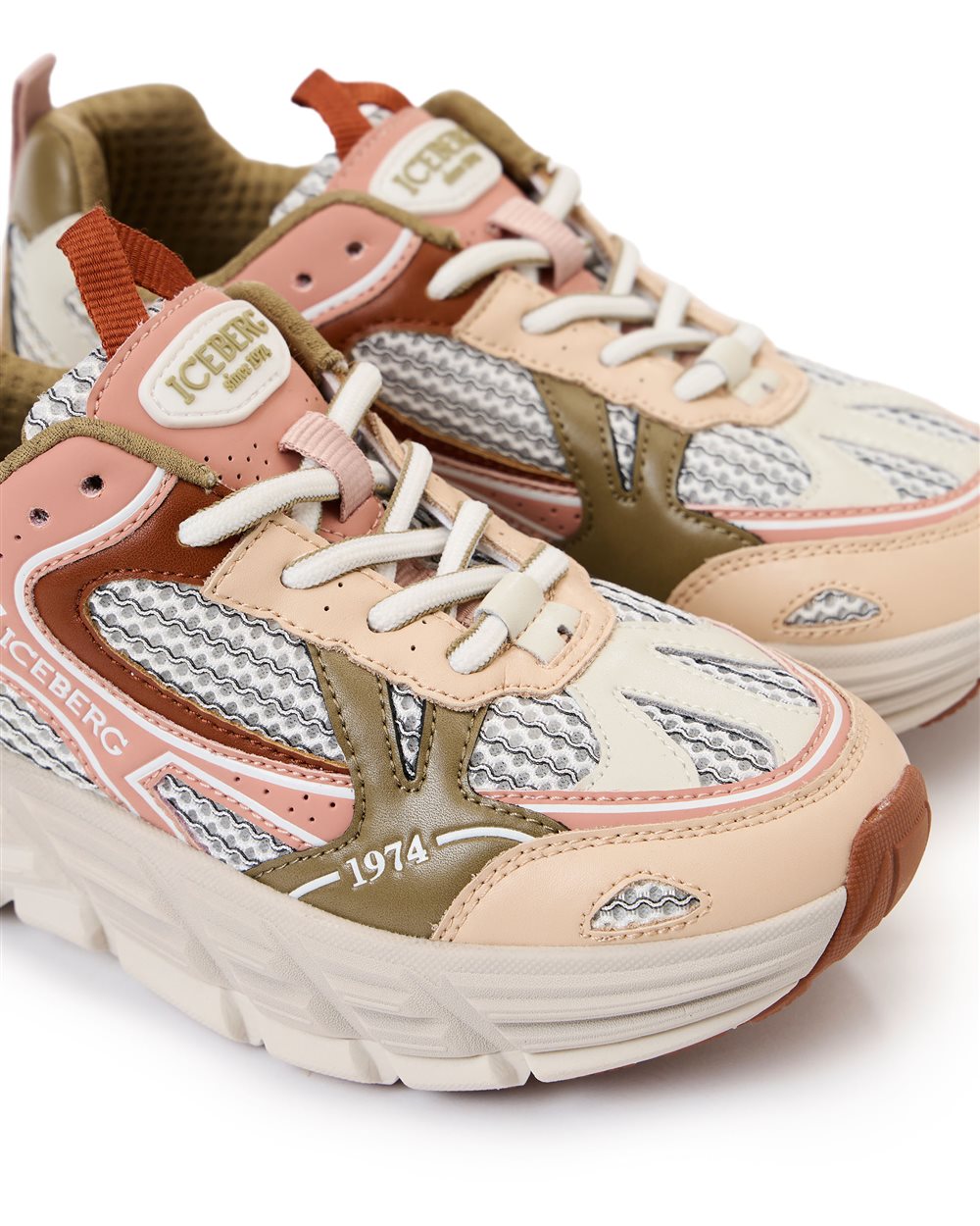 ICB ONE Sneakers, the perfect balance between performance and style - Iceberg - Official Website