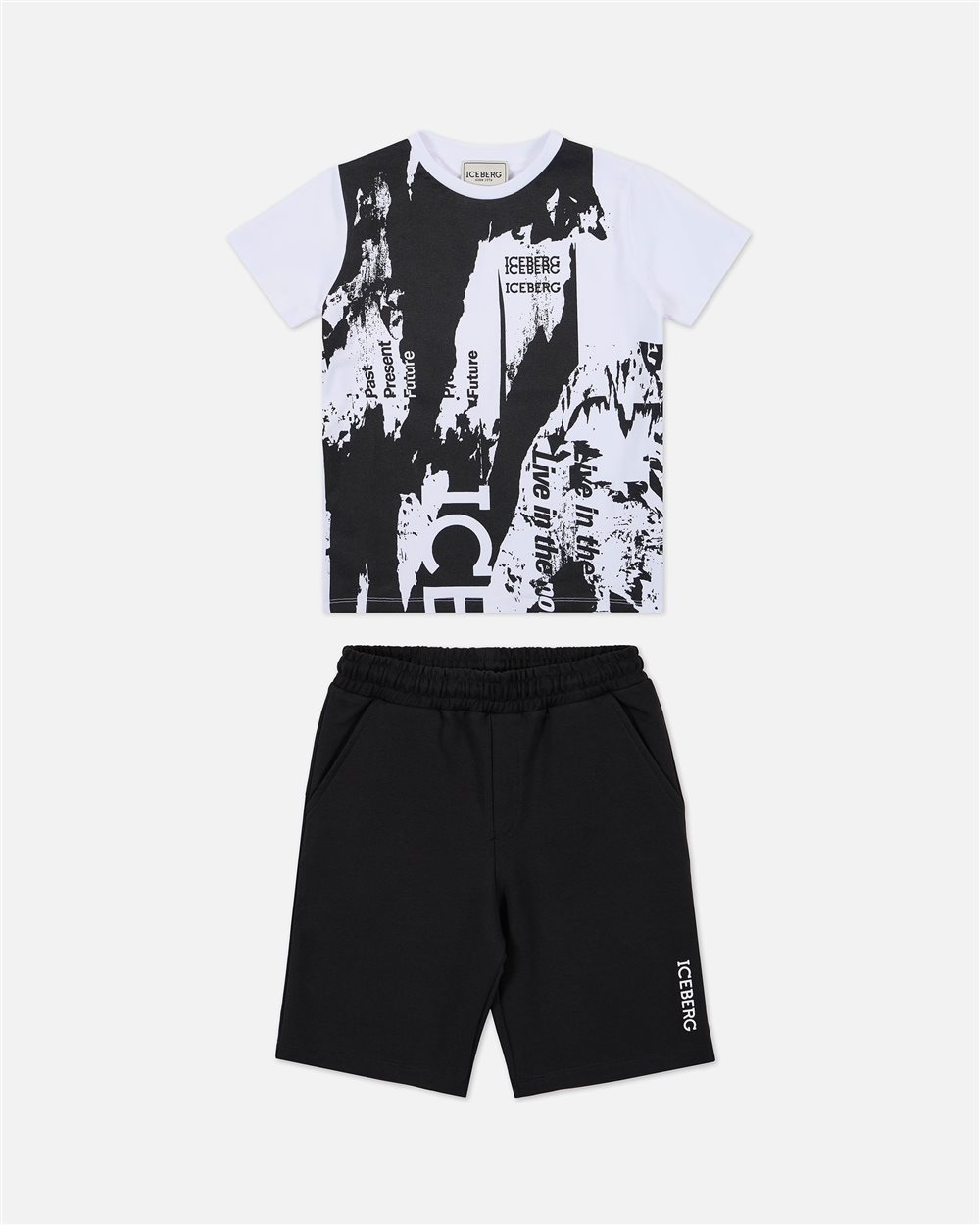 Coordinated Look: T-shirt and Bermuda Shorts - Iceberg - Official Website