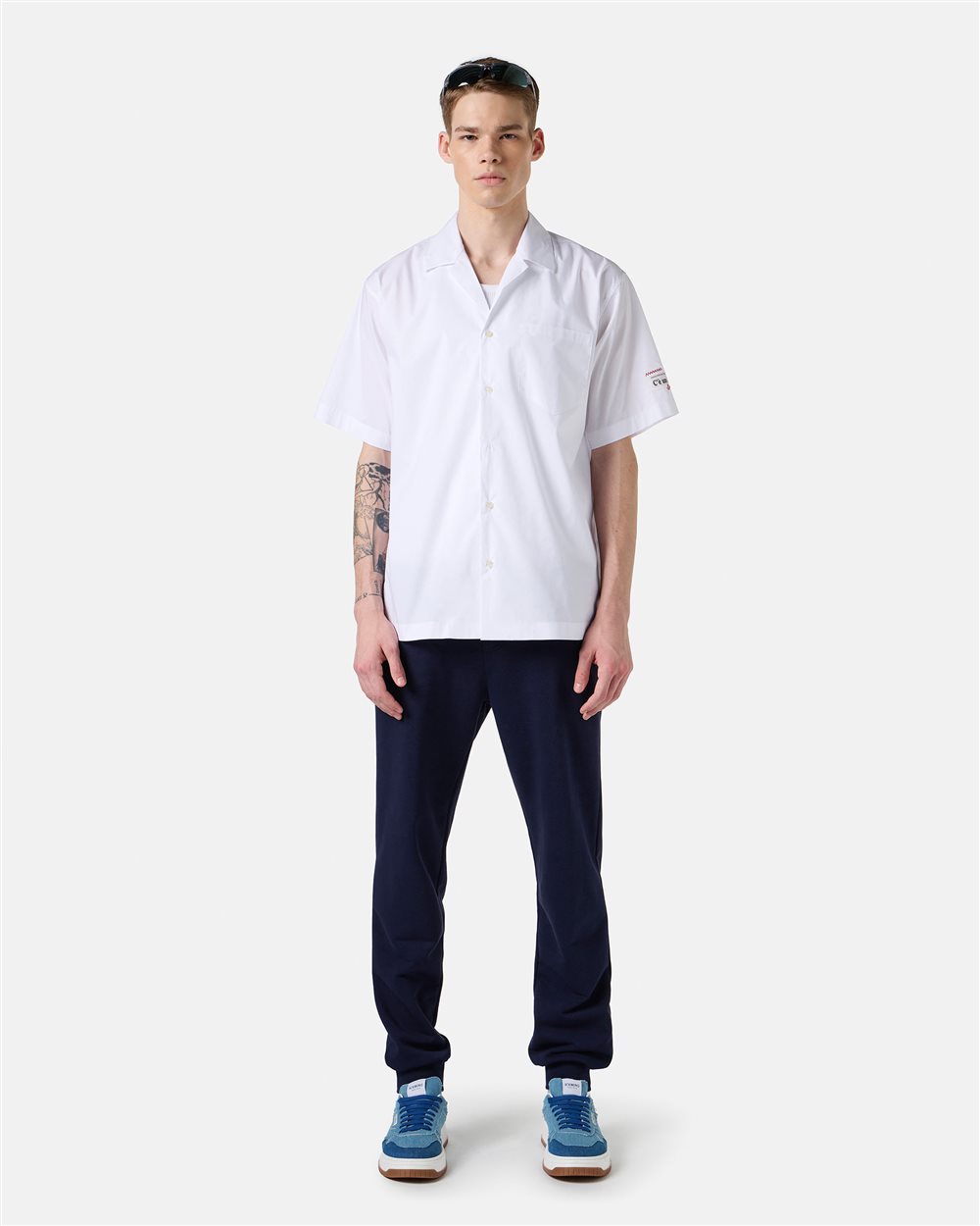 Blue sweatpants in sustainable cotton with embroidered patch - Iceberg - Official Website