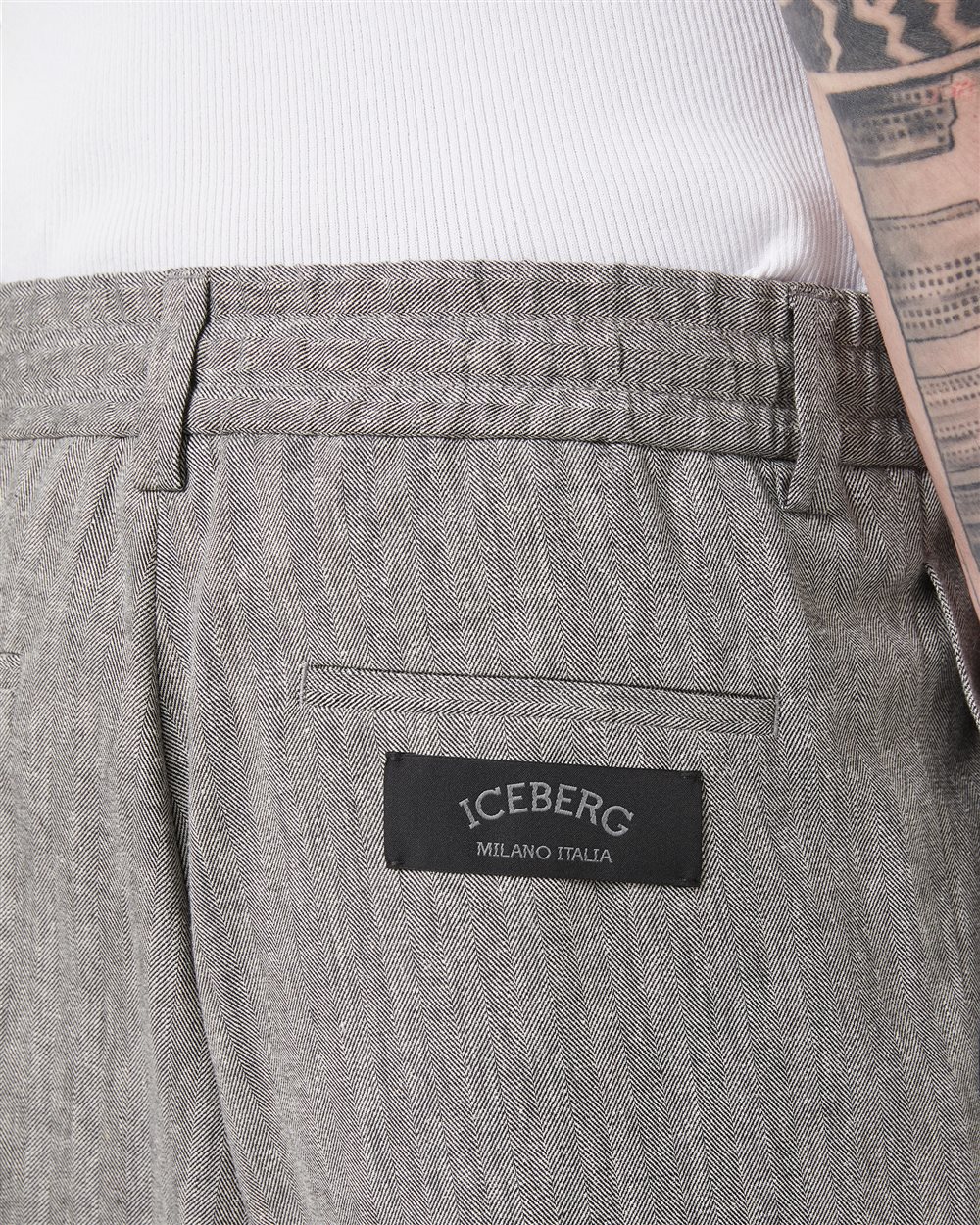 Stretch herringbone cargo fit pants - Iceberg - Official Website