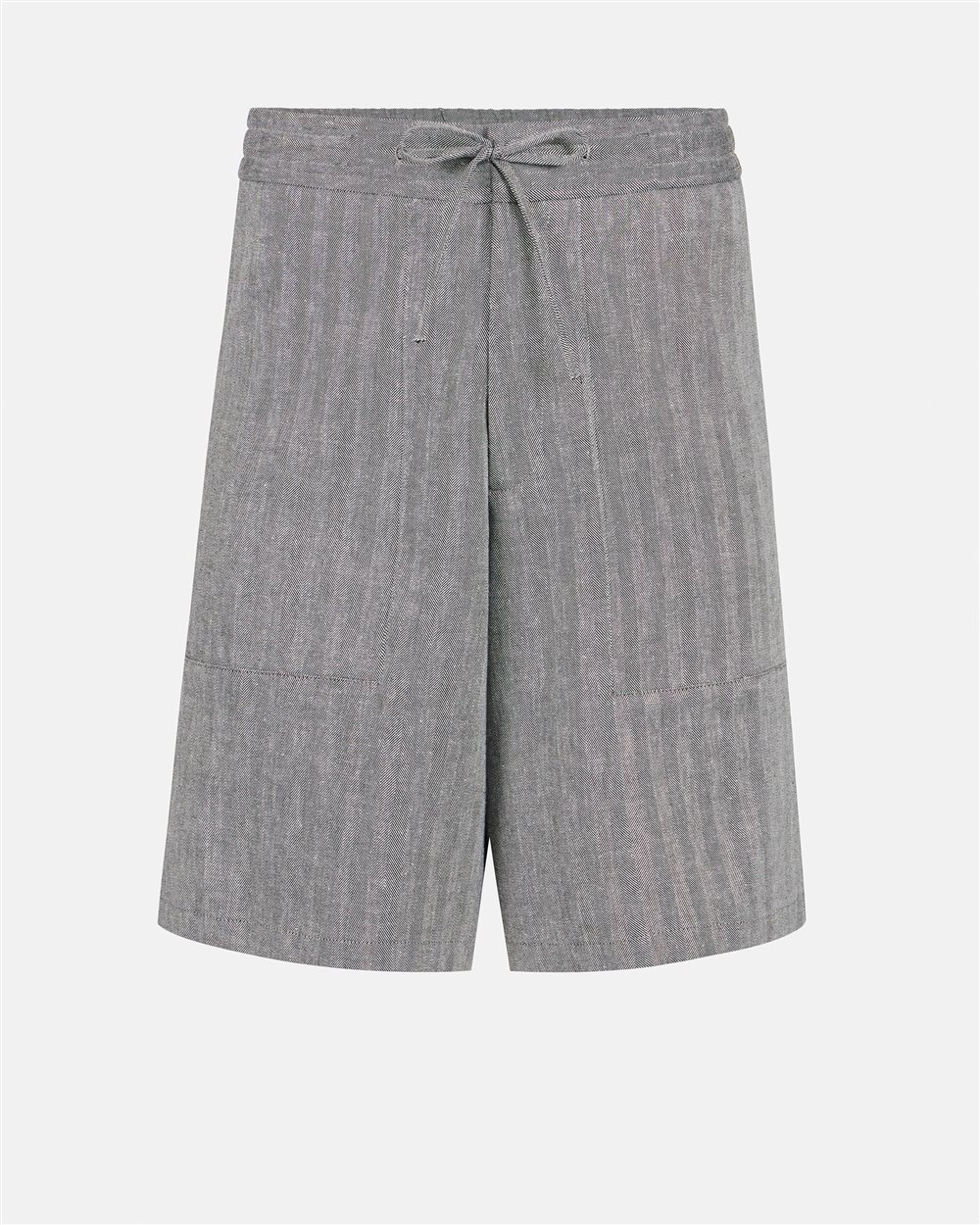 Regular fit Bermuda shorts in black and white herringbone fabric - Iceberg - Official Website