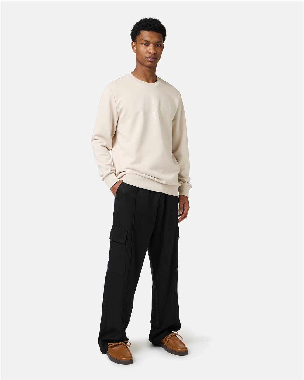 Powder white crewneck slim fit sweatshirt with Iceberg logo - Iceberg - Official Website