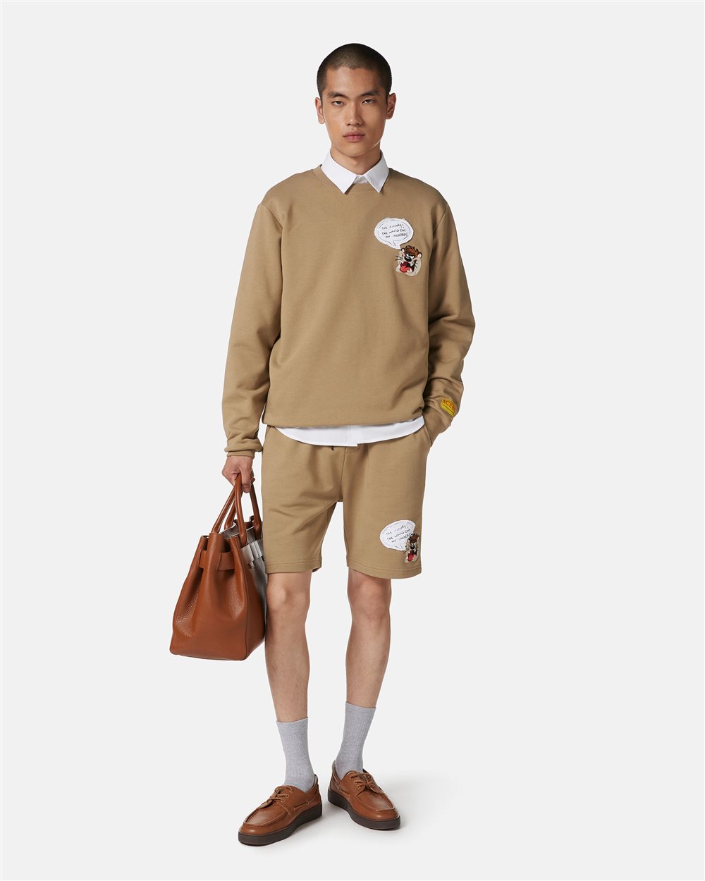 Classic regular fit crewneck mud-colored sweatshirt with Looney Tunes detail - Iceberg - Official Website