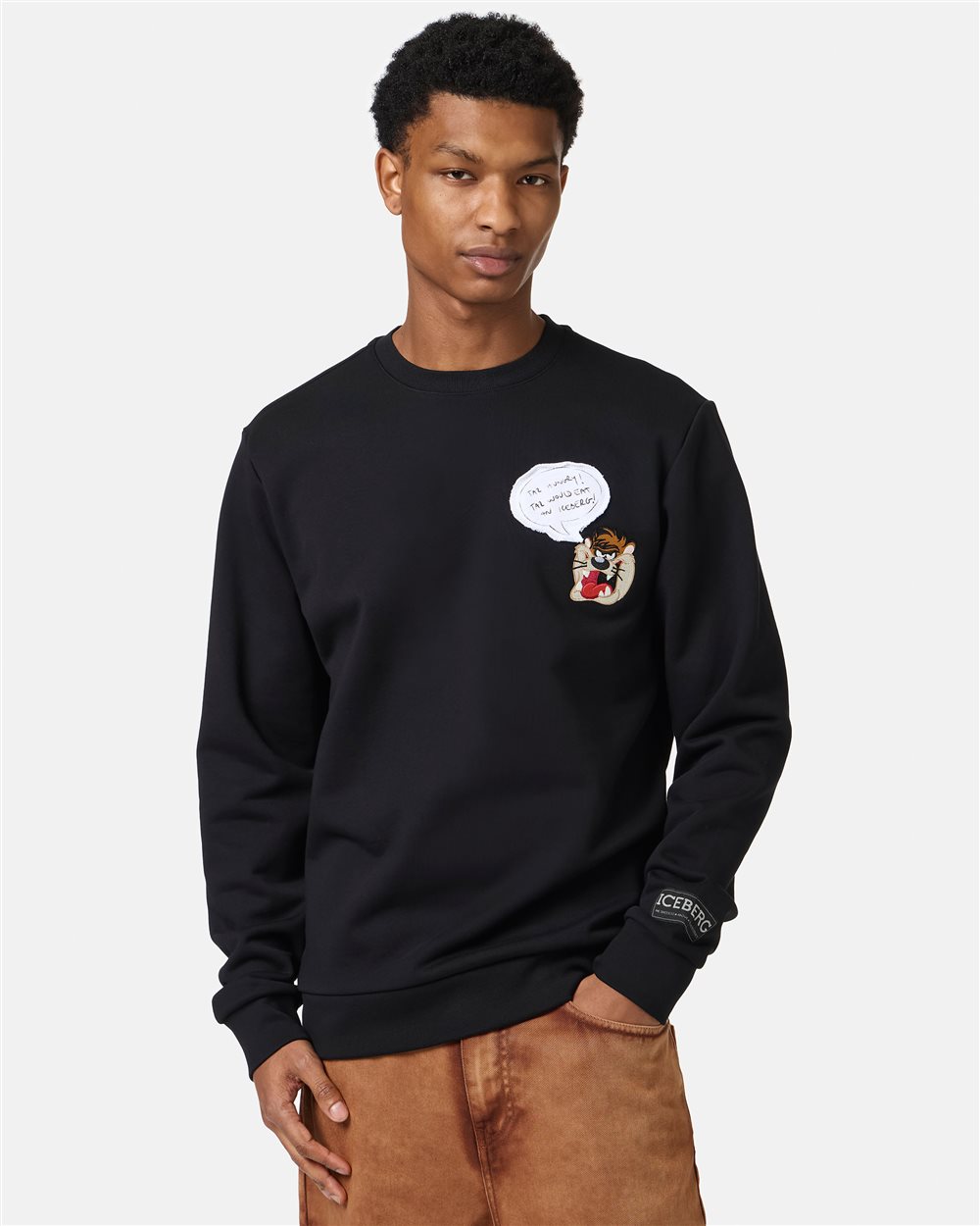Classic regular fit black crewneck sweatshirt with Looney Tunes detail - Iceberg - Official Website