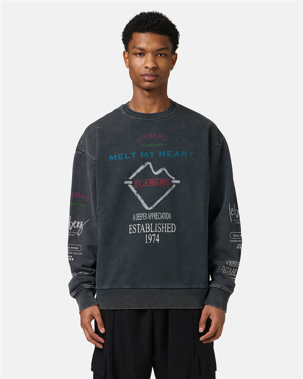 Regular fit black crewneck sweatshirt with Iceberg New Symbol print - Iceberg - Official Website