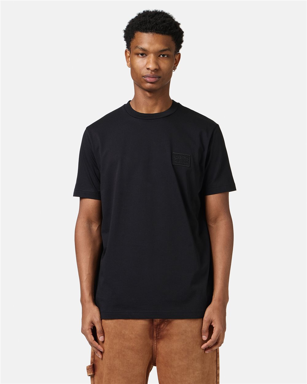 Black cotton jersey T-shirt with embroidered Iceberg logo patch - Iceberg - Official Website