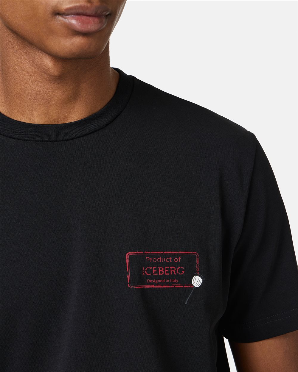 Slim-fit black sustainable stretch cotton T-shirt with Poppy print - Iceberg - Official Website