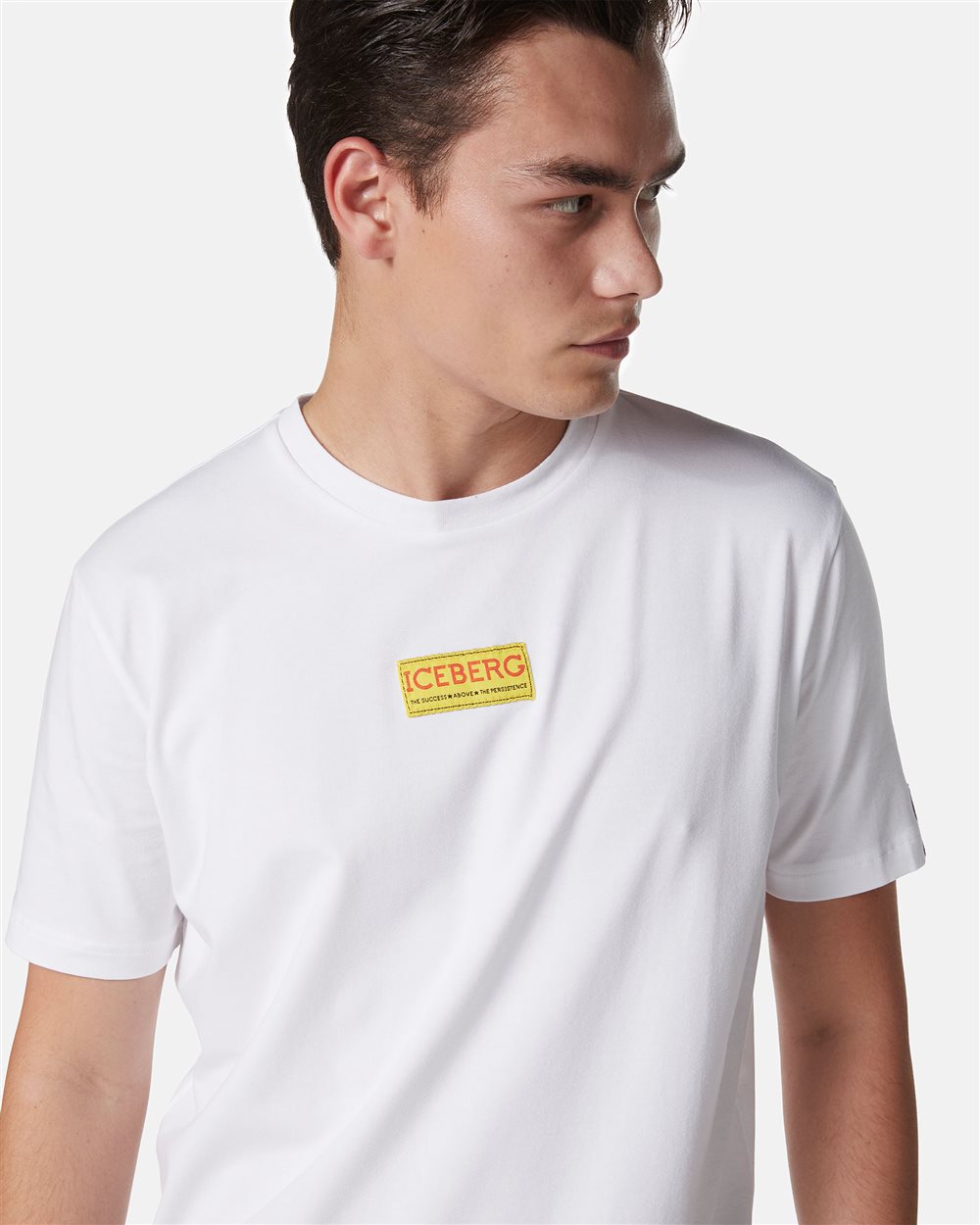 Slim-fit white T-shirt in sustainable cotton jersey - Iceberg - Official Website