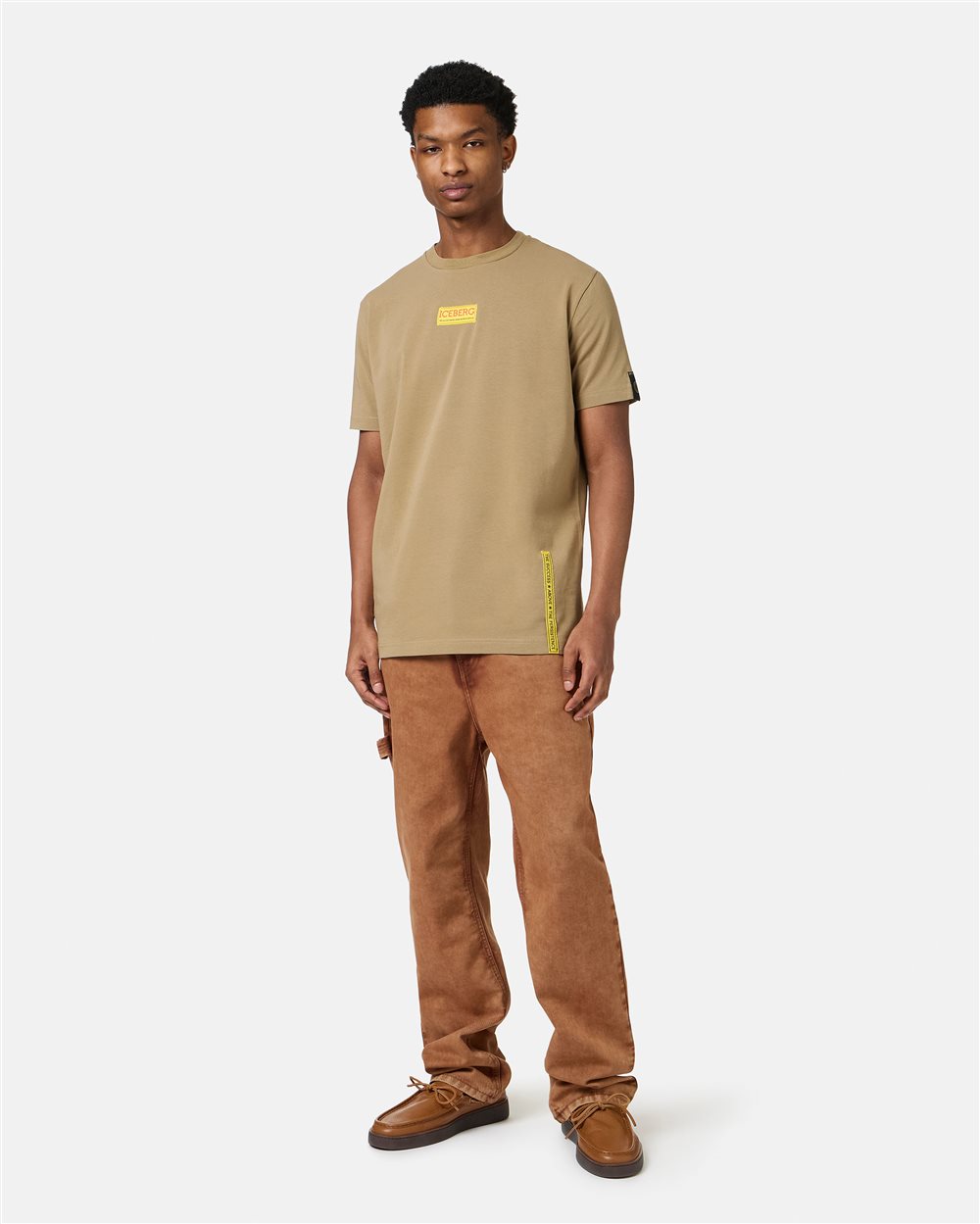 Slim-fit mud-colored T-shirt in sustainable cotton jersey - Iceberg - Official Website