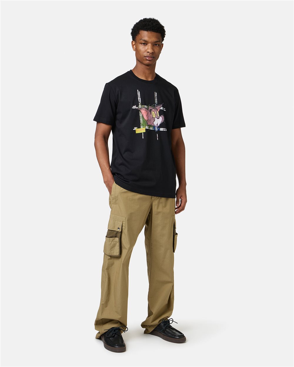 Classic regular fit black T-shirt in cotton jersey with Tom print on the front - Iceberg - Official Website