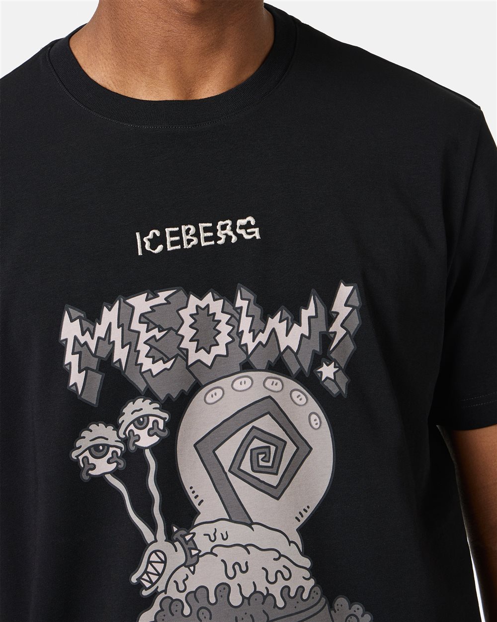 Black regular-fit sustainable stretch jersey T-shirt - Iceberg - Official Website