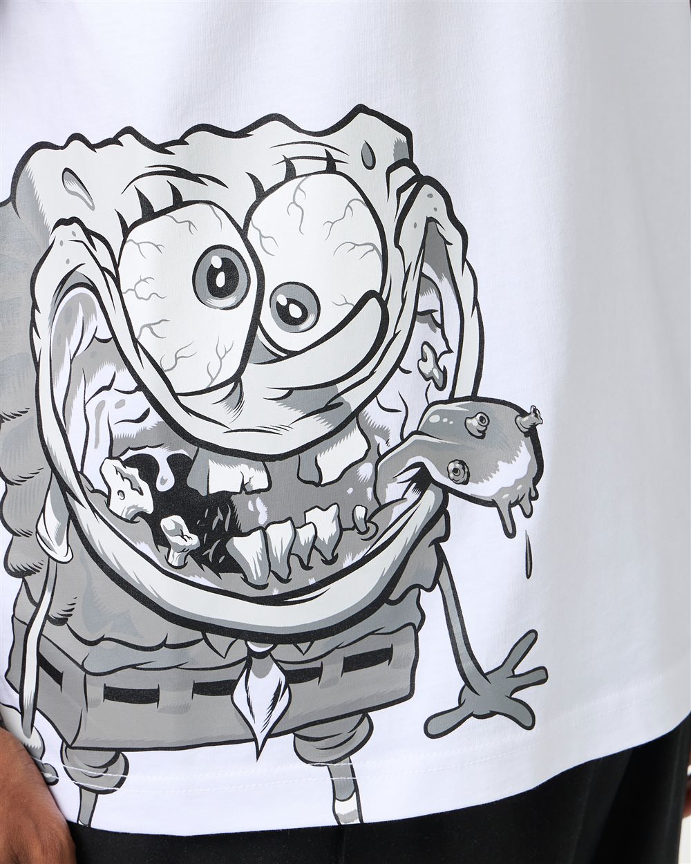 Regular fit white T-shirt with SpongeBob print in jersey - Iceberg - Official Website