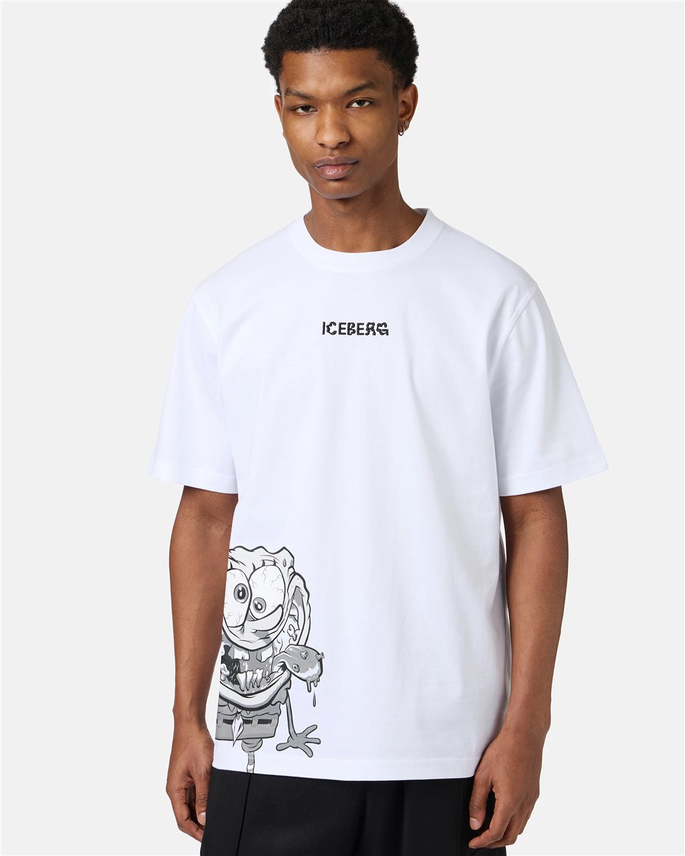 Regular fit white T-shirt with SpongeBob print in jersey - Iceberg - Official Website
