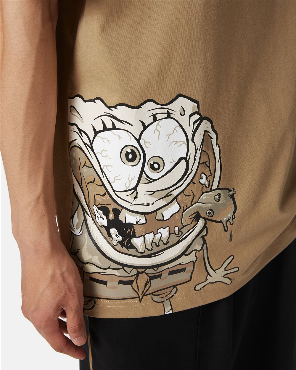 T-shirt color fango regular fit con stampa SpongeBob in jersey - Iceberg - Official Website