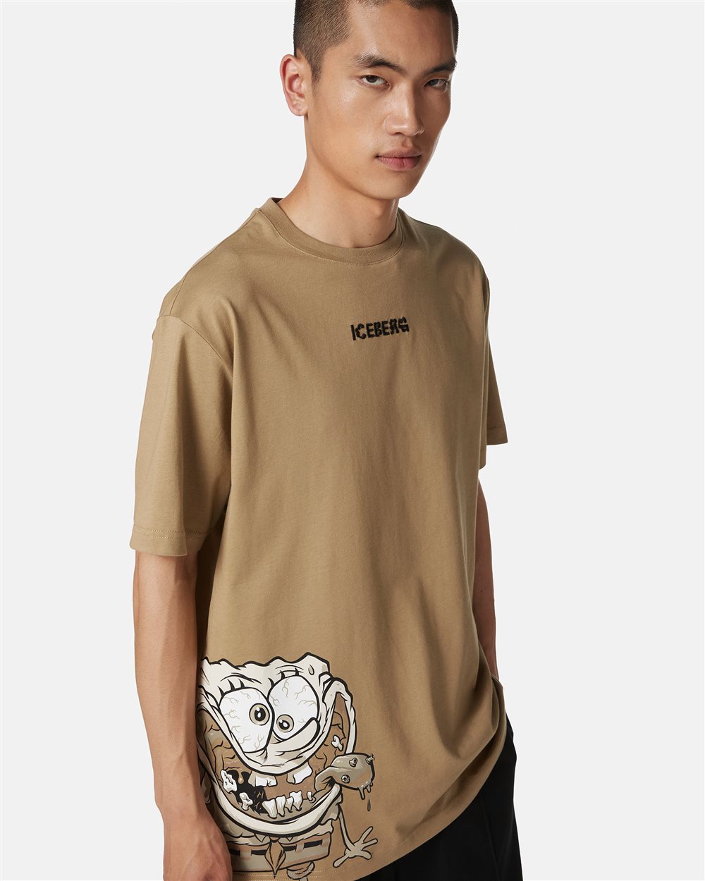 T-shirt color fango regular fit con stampa SpongeBob in jersey - Iceberg - Official Website